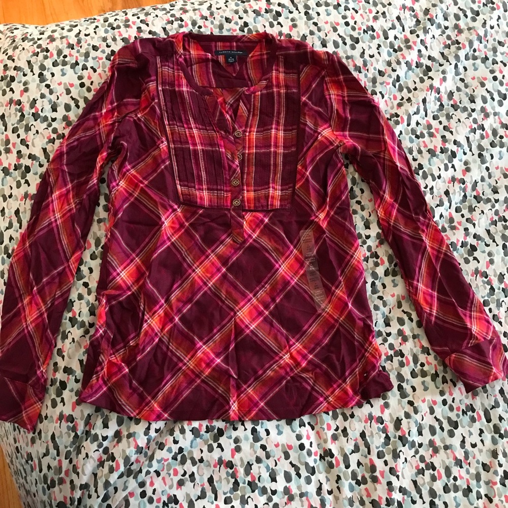 Tommy Hilfiger girls long sleeve shirt